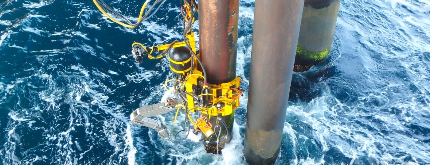 Which industries can apply OceanTech’s services and techniques?